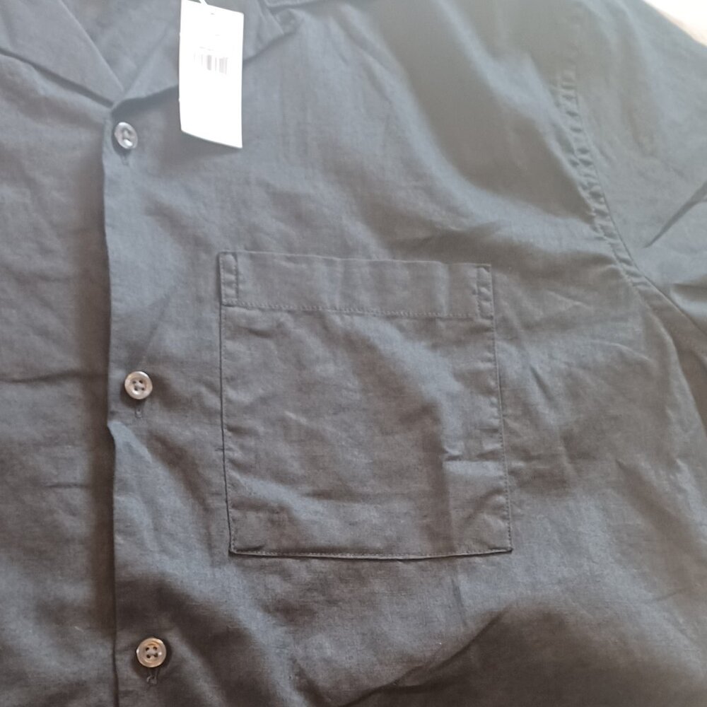 NWT GAP Mens Black L Cotton Blend Short Sleeve Button Down Collared Shirt - Picture 6 of 8